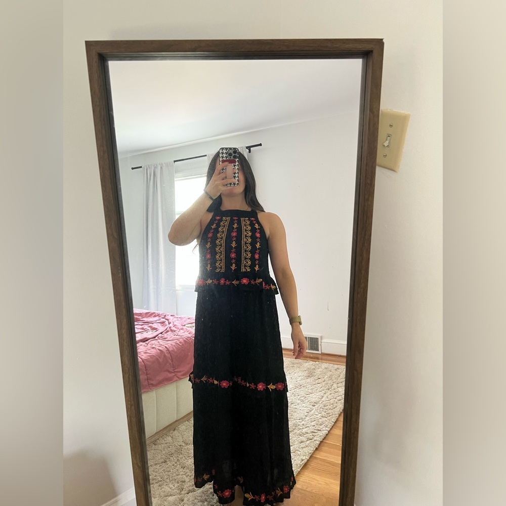 Vici embroidered pin dot dress!